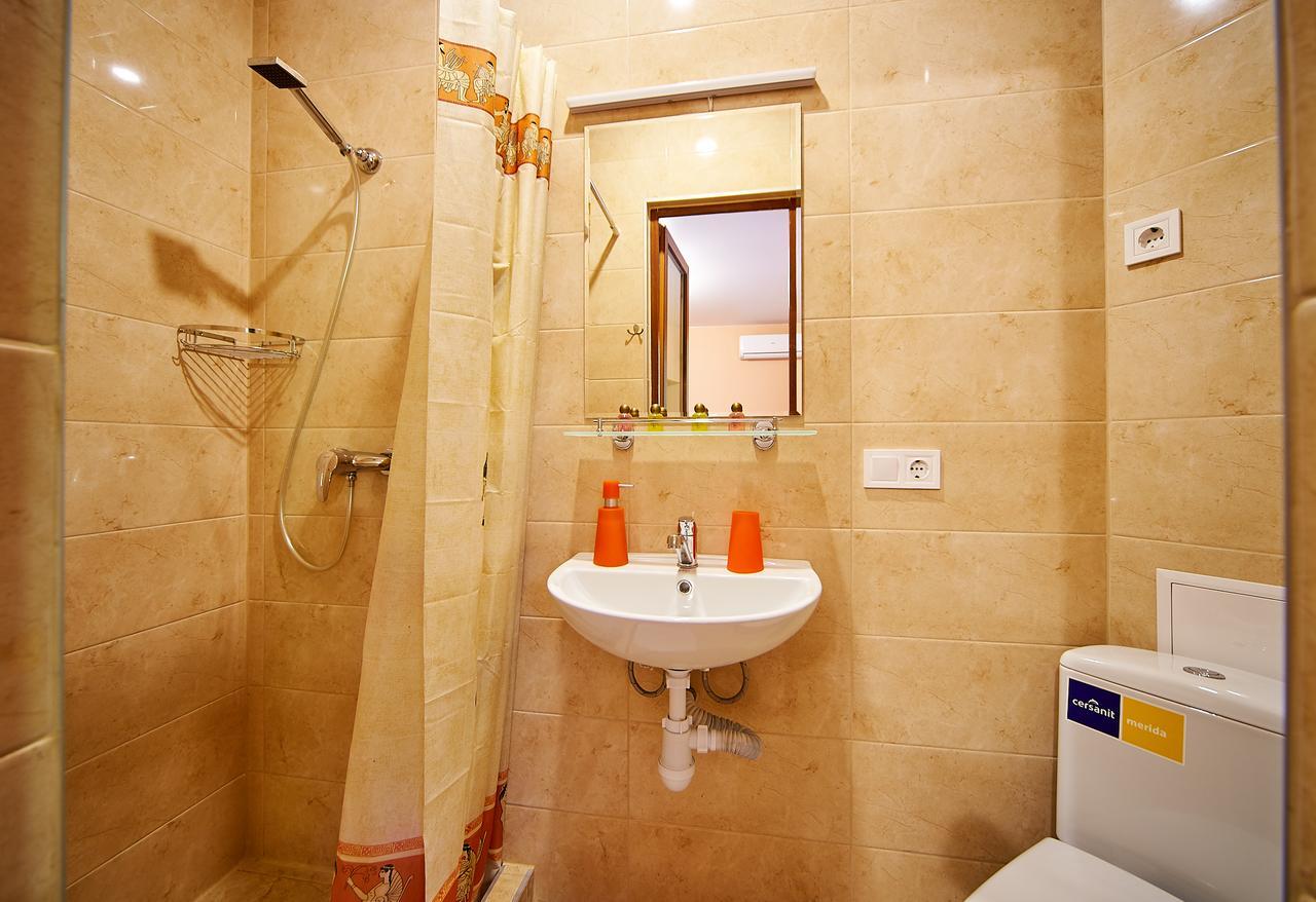 Hotel Fusion Odessa Eksteriør billede